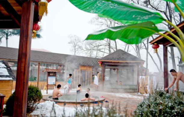 周末泡温泉,吃喝玩乐一天还能泡温泉的地方
