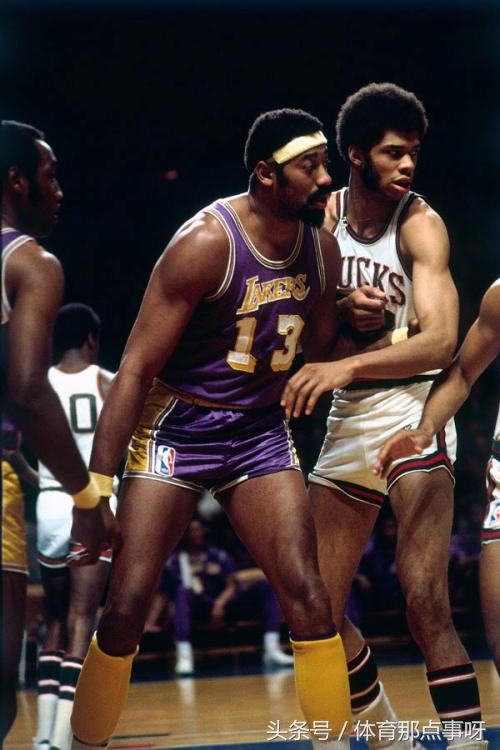 戴维斯当世张伯伦,nba2kol2戴维斯和张伯伦