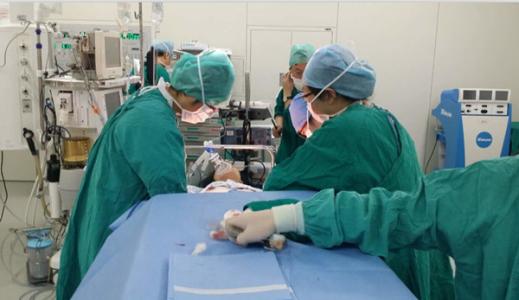 产后大出血子宫内翻,子宫内翻的急救处理