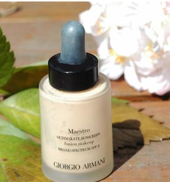 比阿玛尼红标还好用的粉底液,阿玛尼兰蔻ysl粉底液测评