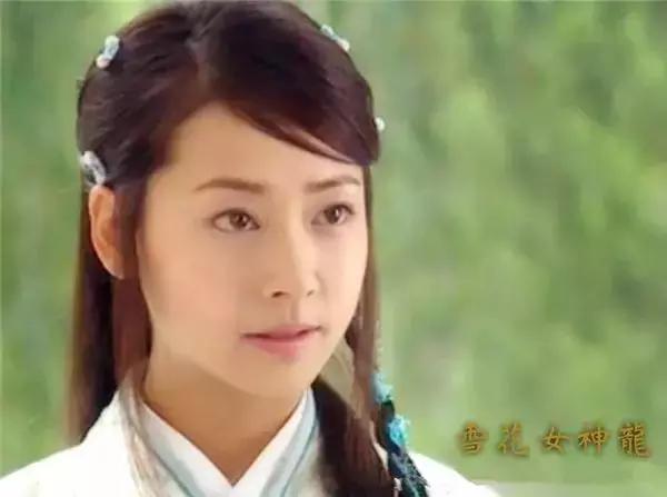 雪花女神龙演员对比,雪花女神龙董璇多大