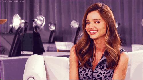 地板上面的黑印子怎么处理,地板缝隙很黑怎么处理