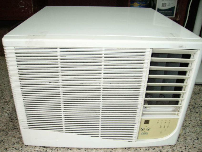 楼上空调噪音大怎么样搞坏空调,空调噪音太大属于质量问题