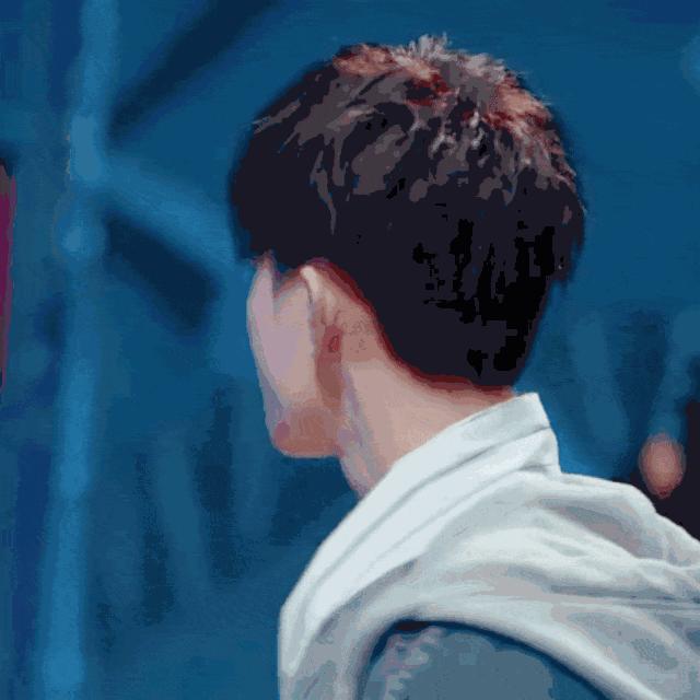 70后罗志祥80后韩庚90后黄子韬00后易烊千玺，这些细节却是相通的