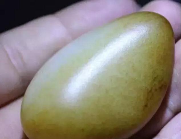 祁连山玉石原石怎样鉴别,玉石原石欣赏