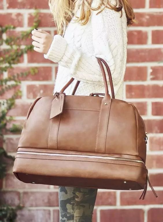 开工大吉带的东西,适合上班族的几款大牌包包分享