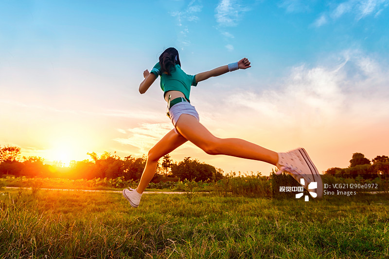 非法本在职司考经验,在职非法本法考难吗