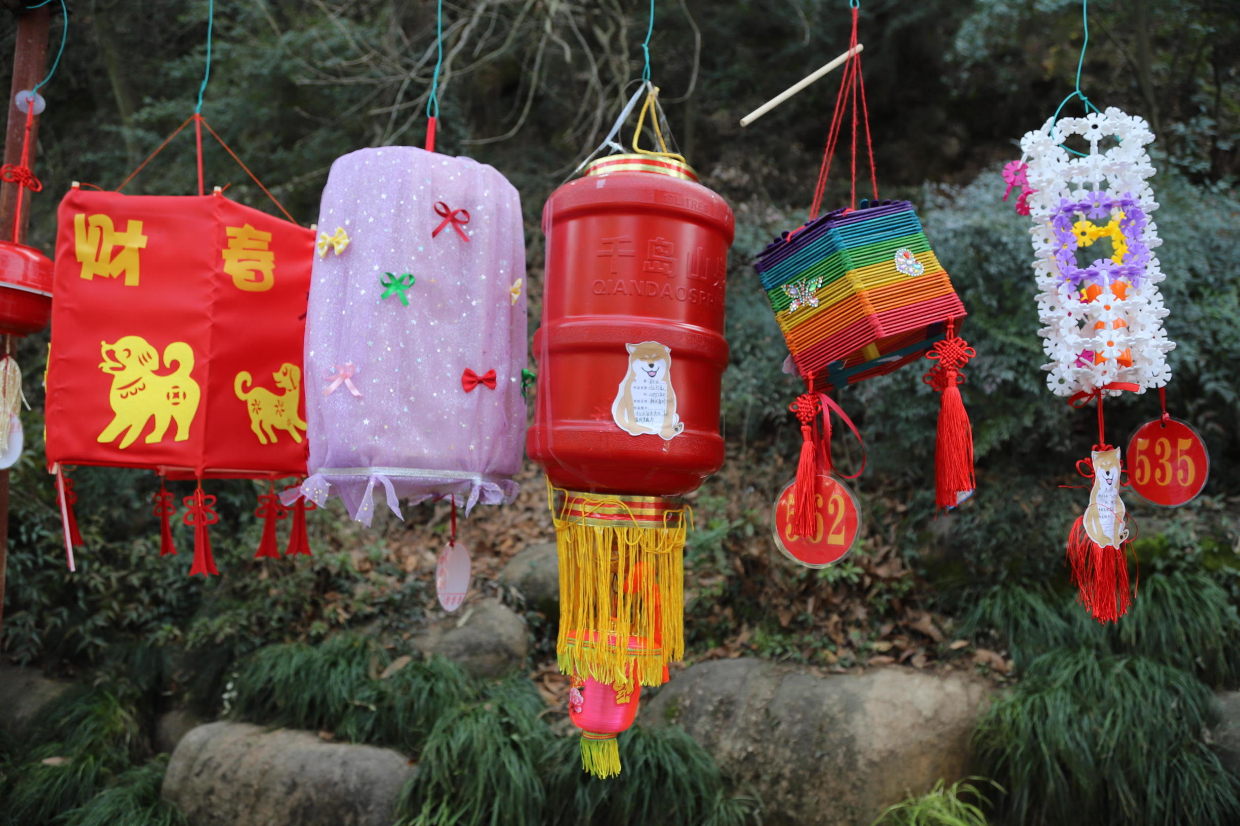 废物利用元宵节花灯手工制作,废物利用元宵花灯手工制作