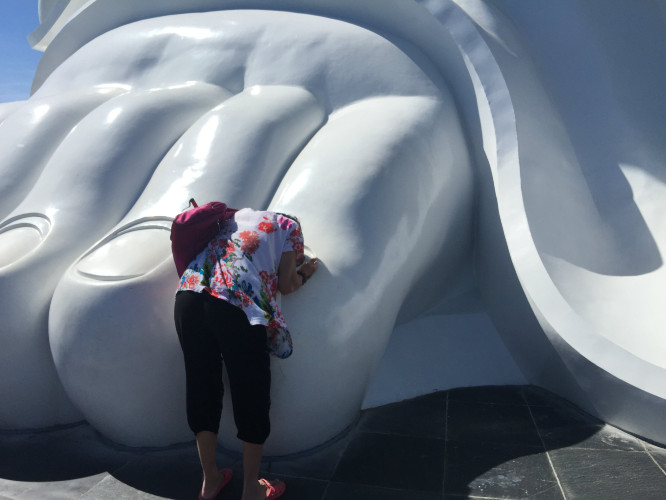 带上父母去看海完整视频,带你去三亚一起看海享受亲子时光