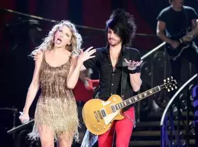 如何成为网红吉他手,网红都在哪里学吉他