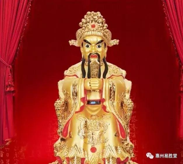 店里的财神爷怎么供奉,公司财神爷有什么讲究
