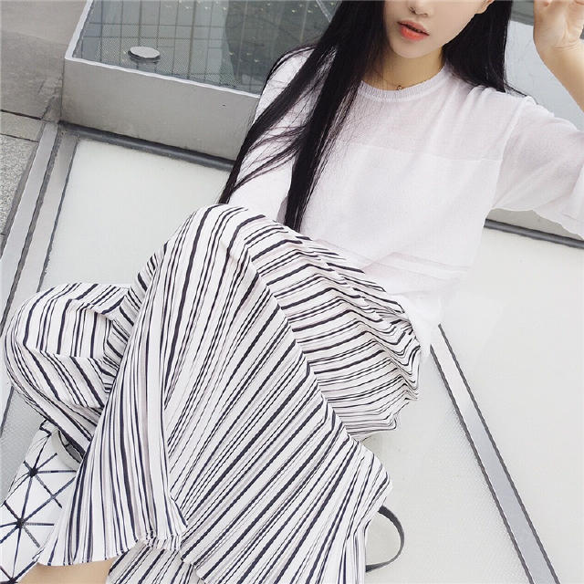 单一色系穿搭,随意穿搭穿出自己的风格