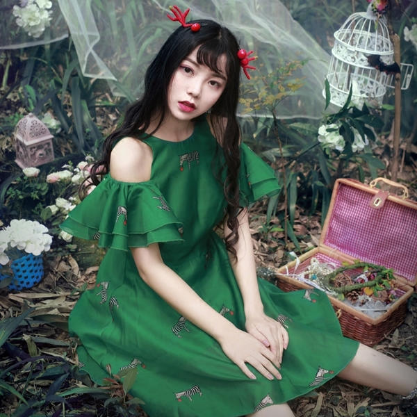 自信露背露身材的秘诀,通过这些方法让你的身材更加迷人