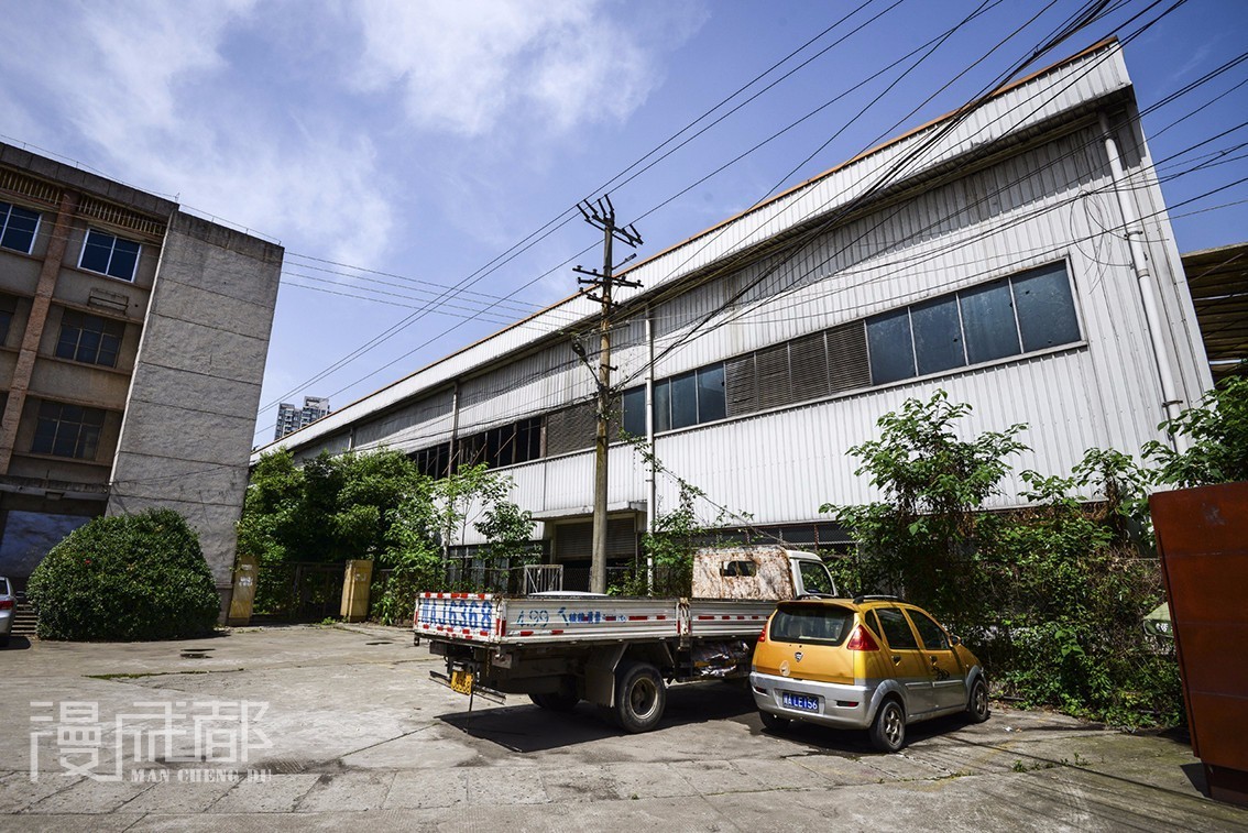 它们承载好多成都人的记忆,让我们一起来保护这些老工业建筑吧!