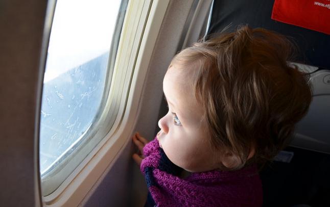带孩子坐飞机旅游攻略大全,儿童坐飞机旅行推荐