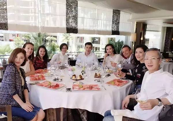 你买买买只想着剁手,人家买买买咋就当上了霸道女总裁!