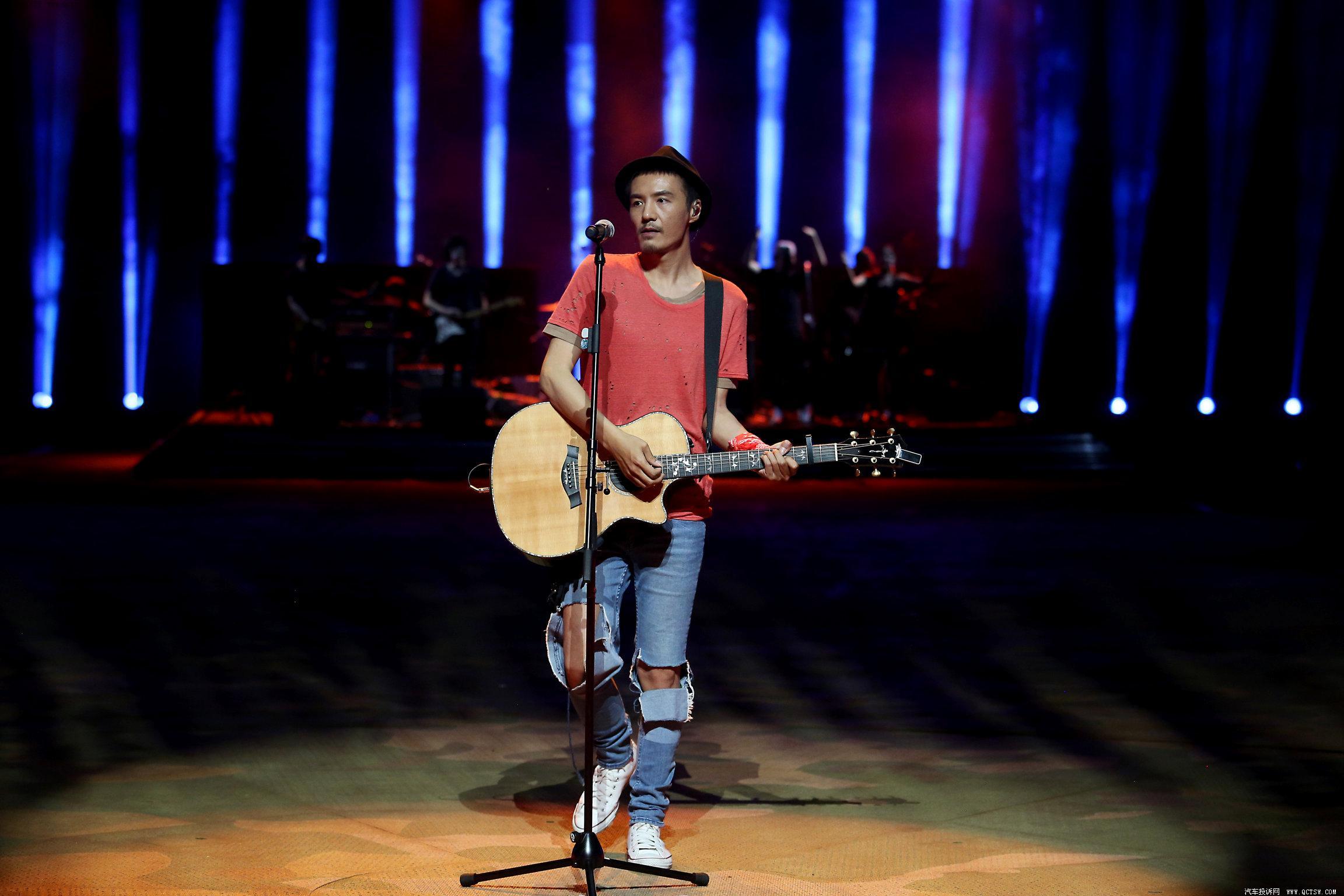 X1和TA的朋友们——全新BMWX1敢作敢为音乐秀规模空前网络直播观众人数破千万