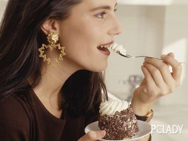 欧珀莱和欧莱哪个产品更好,欧珀莱和欧珀莱哪个好用