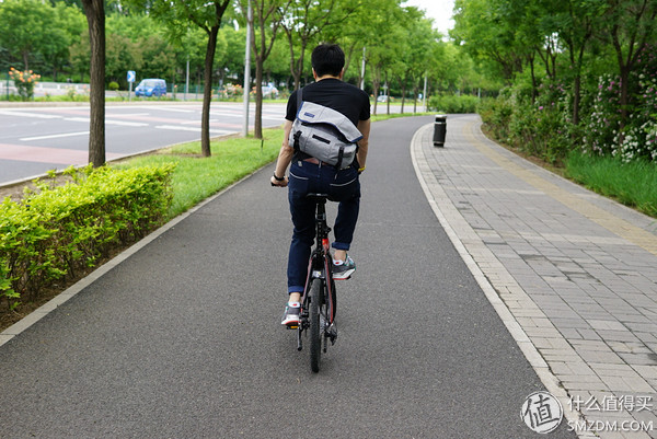 都市中的小精灵-700bike银河折叠车横测