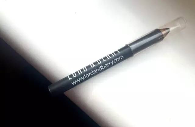 美妆好物推荐眼线防水,新手眼线平价推荐持久不晕染