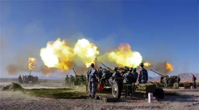 中国空军胸标高清图,新的空军胸标