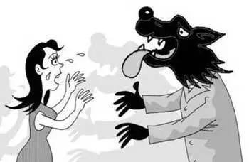 他上门迷奸女客户，事后留在家中给她煮解药！还有大驻马的她在前进路上...