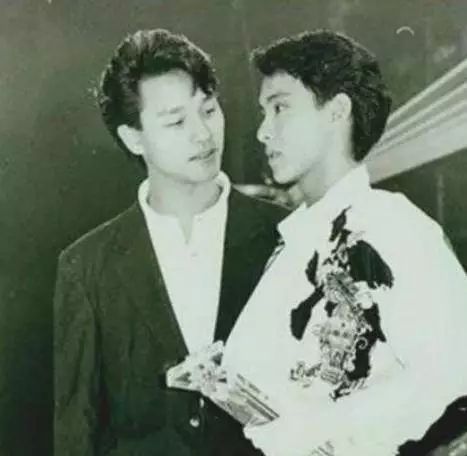 张卫健光头原因,张卫健从什么时候开始留的光头