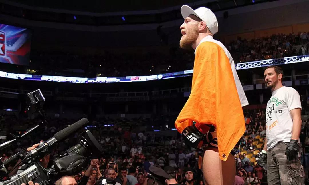 嘴炮谈ufc不给自己安排,嘴炮和大拿谈出场费