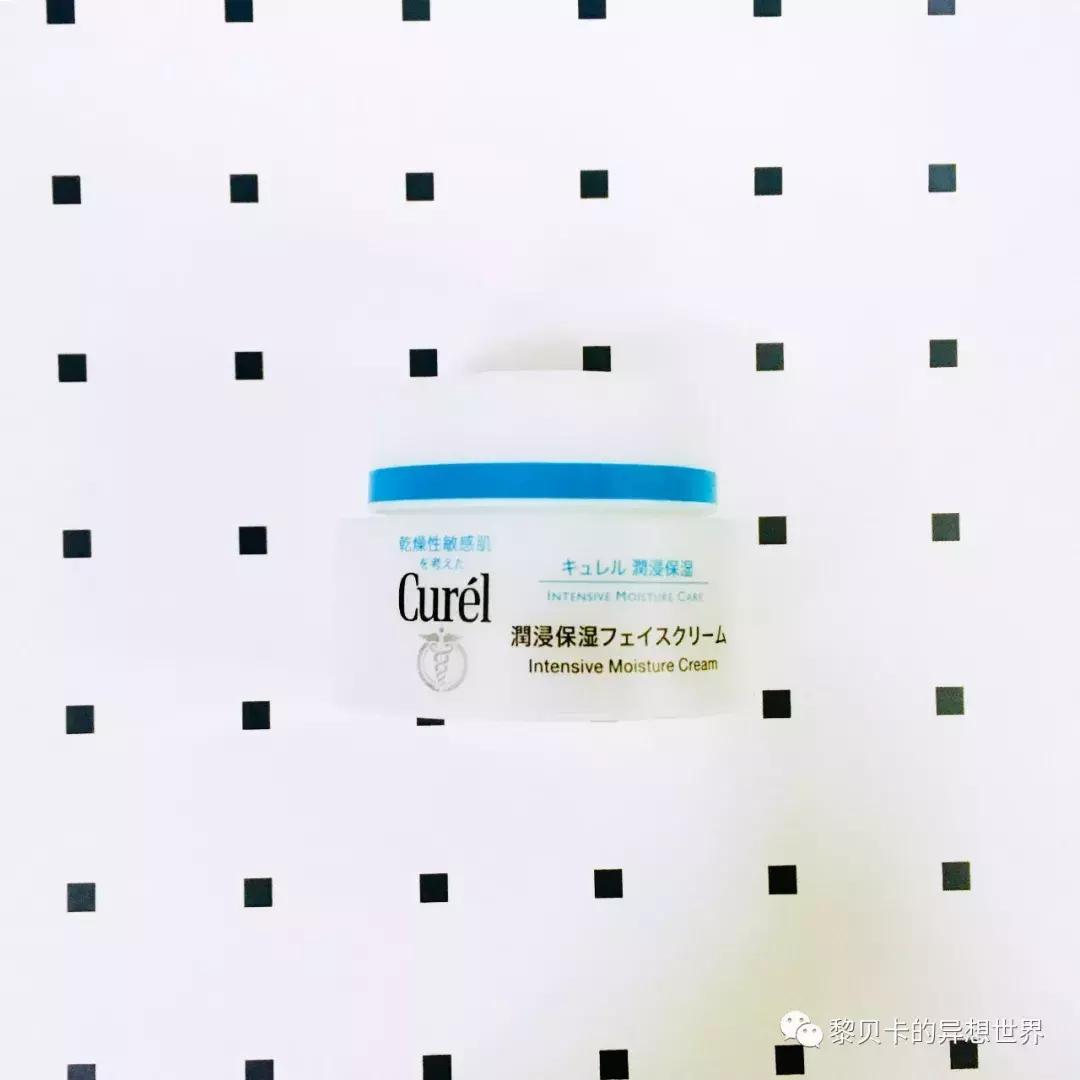 出油毛孔大补什么,出油推荐护肤品