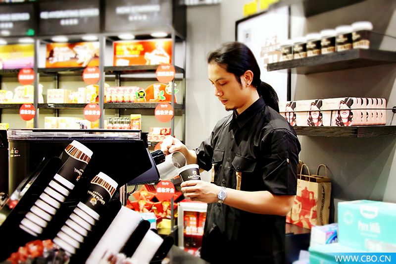 格兰玛弗兰跟欧莱雅哪个好,格兰玛弗兰和欧莱雅哪个好