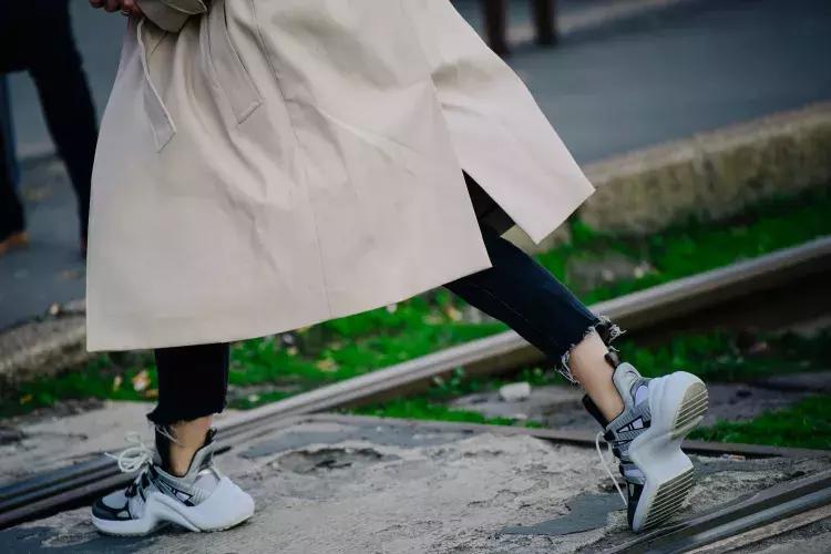 小白鞋开启3.0时代