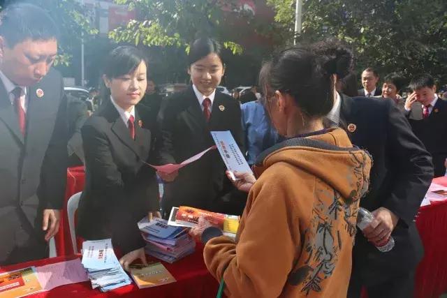 【女神特辑】一手公平正义,一手大爱柔情!