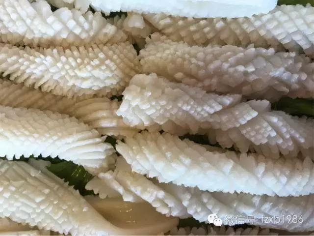 来这家店的人，五行缺火，八字欠辣，还是条真汉