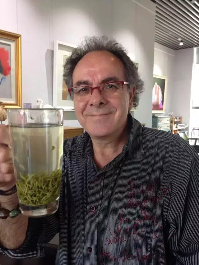 当代最厉害的超写实大师,自学超写实油画