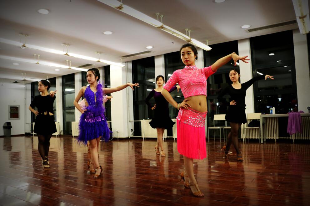 北京中瑞酒店管理学院是怎么样的一所大学