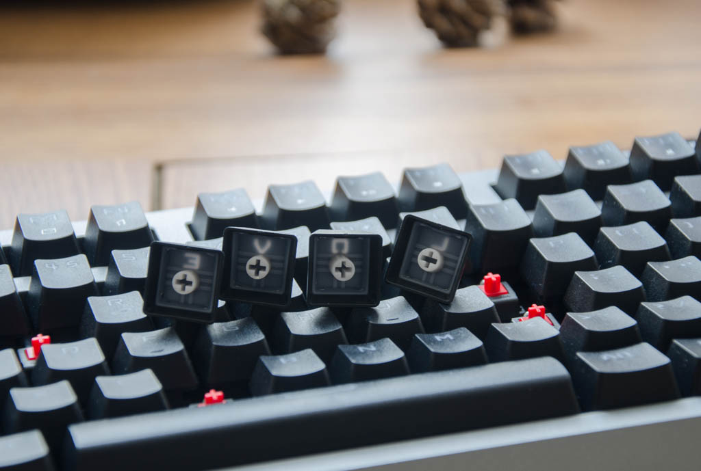 矮轴机械键盘和高轴机械键盘,机械键盘可能会毁掉你的手