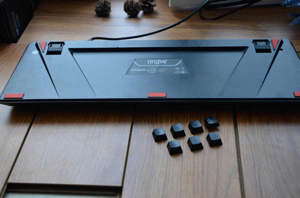 矮轴机械键盘和高轴机械键盘,机械键盘可能会毁掉你的手