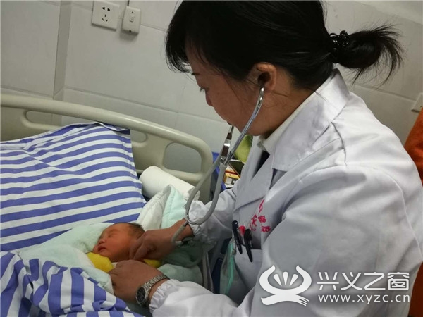 用大爱诠释医者仁心,用大爱无疆诠释医者仁心