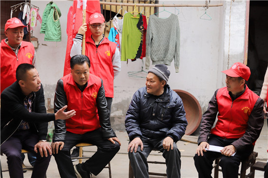 爱心帮扶尿毒症患者,四川彭山志愿者献爱心