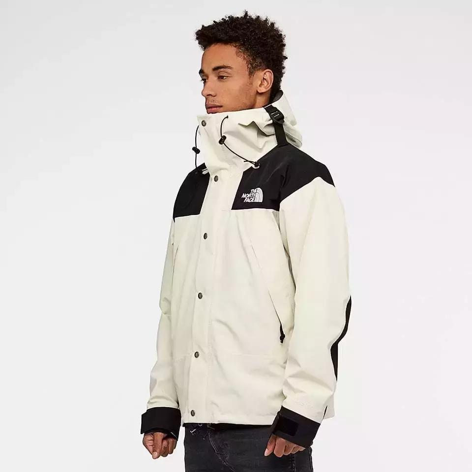 优衣库最值得买的3款白色t恤,优衣库必入手的单品