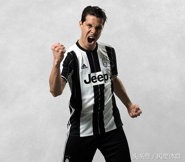 告诉你如何让足球大神也为你让道