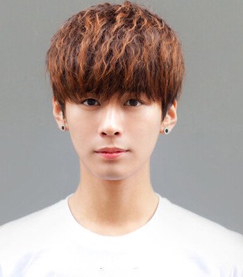 五官英气适合烫发,法式英气烫发图片