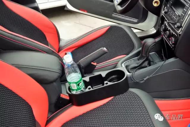 座椅靠背水杯架,座椅卡槽