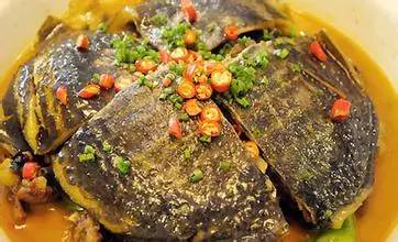 宝宝生下来尿道下裂是什么原因,生孩子后尿道歪了