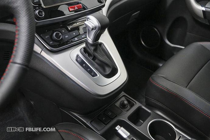哈弗m6双离合器是湿式还是干式的,哈弗m6手动精英智联型试驾