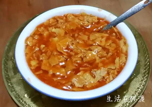 弥渡寅街黄粉多少钱一盒,弥渡寅街黄粉锅巴