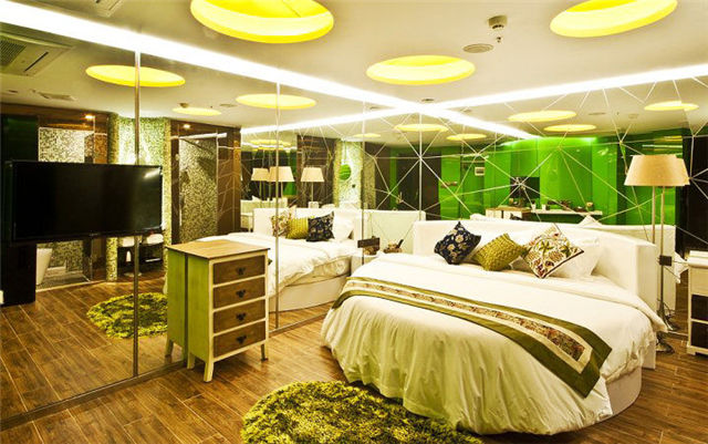 小蛮腰广州塔怎么建成的,广州塔小蛮腰高度是多少