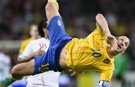 盘点足坛十大经典进球,盘点足坛十大经典进球视频怎么做