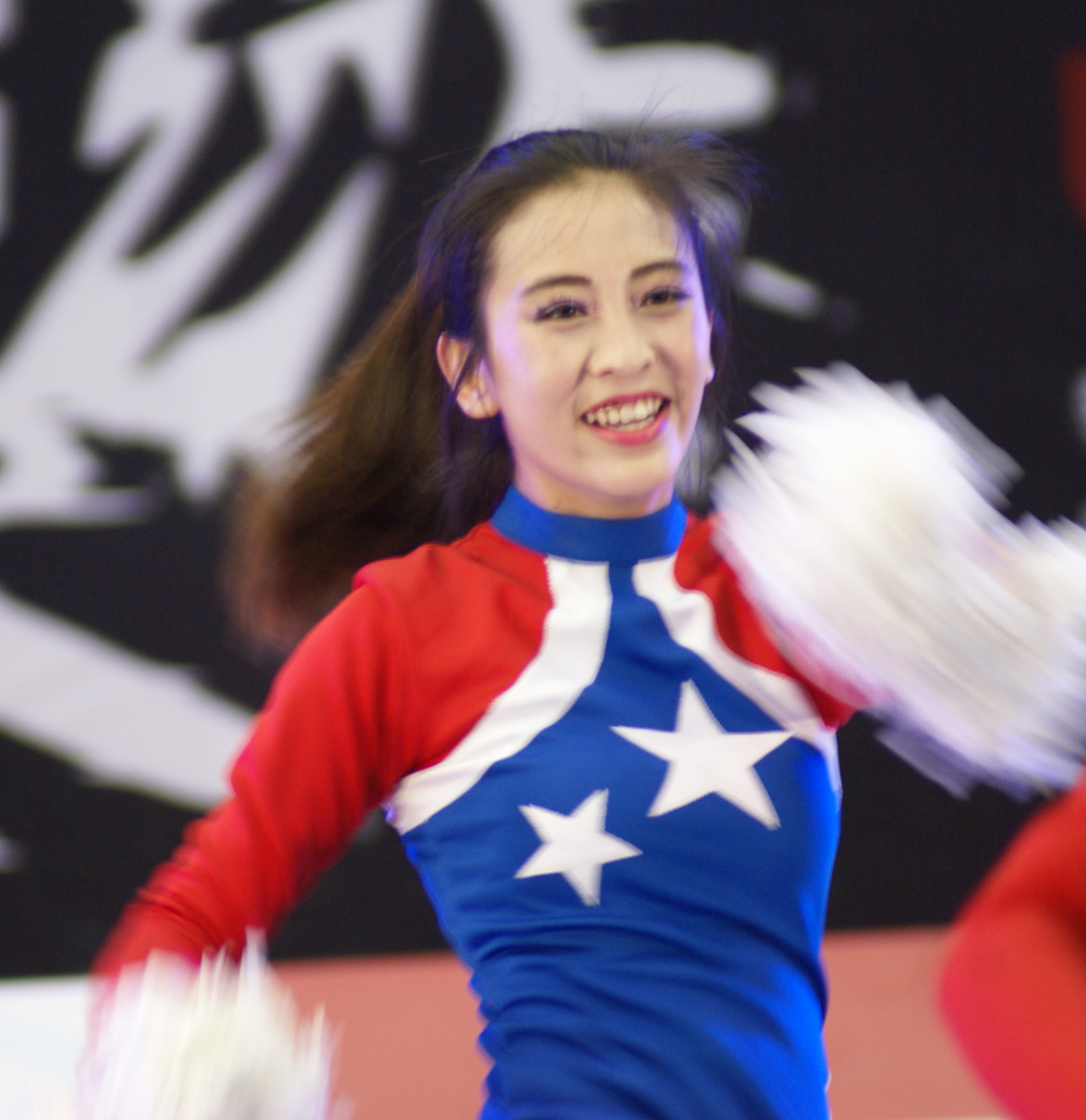 实拍中国大学生五人制足球联赛南大区上的50位美女