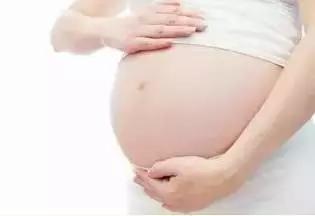 准妈妈分娩后要保留孩子脐带血吗,产房准妈妈必备物品清单